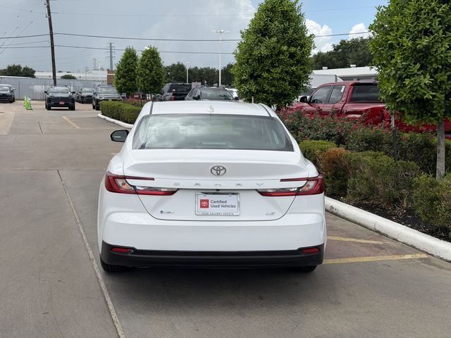 2025 Toyota Camry LE
