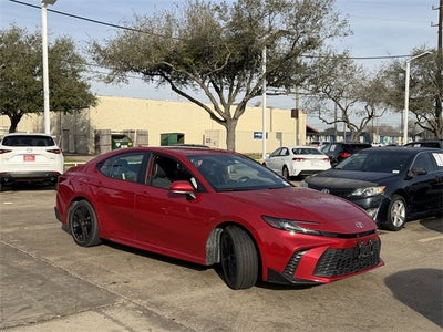 2025 Toyota Camry SE