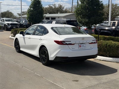 2025 Toyota Camry LE