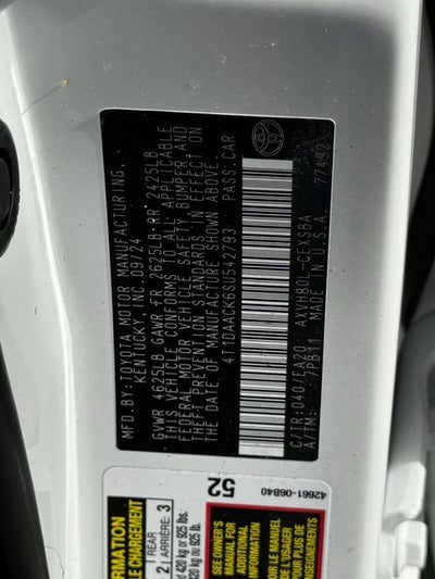 2025 Toyota Camry SE