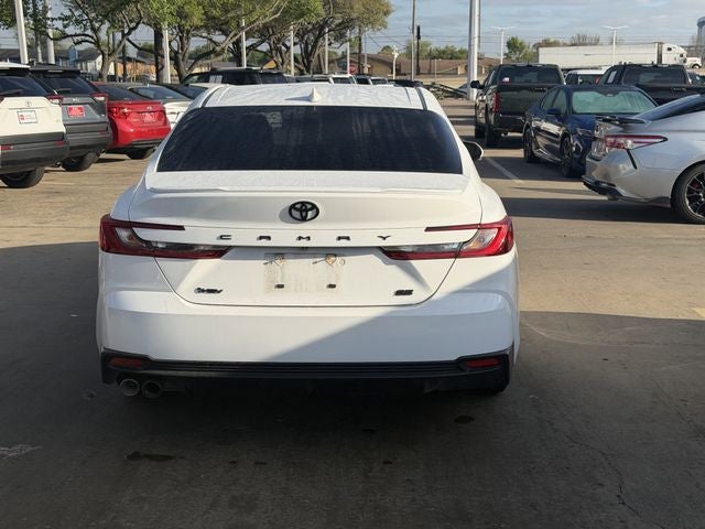 2025 Toyota Camry SE