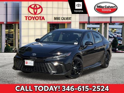 2025 Toyota Camry SE