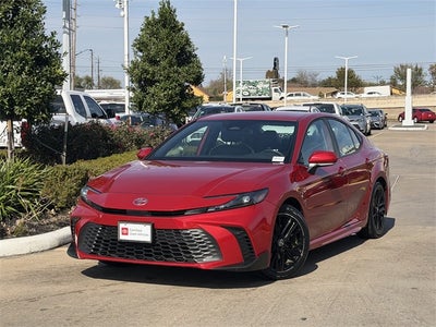 2025 Toyota Camry SE