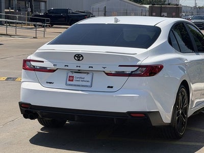 2025 Toyota Camry SE