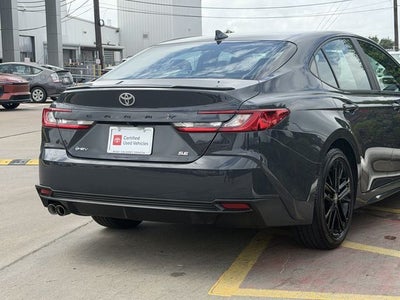 2025 Toyota Camry SE