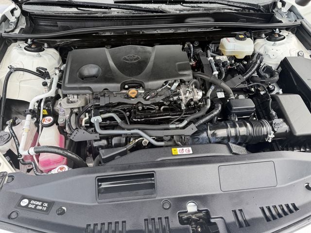 2023 Toyota Camry Hybrid XLE