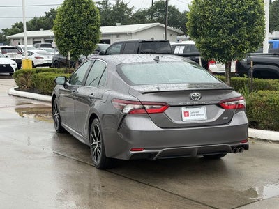 2024 Toyota Camry SE