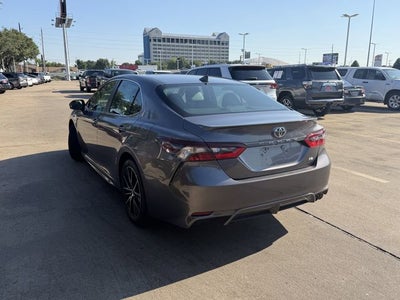 2024 Toyota Camry SE