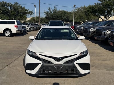 2024 Toyota Camry SE