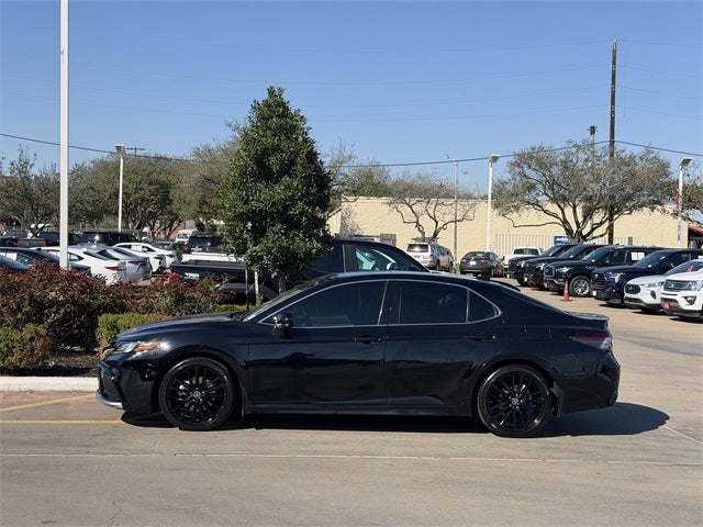 2023 Toyota Camry Hybrid XSE