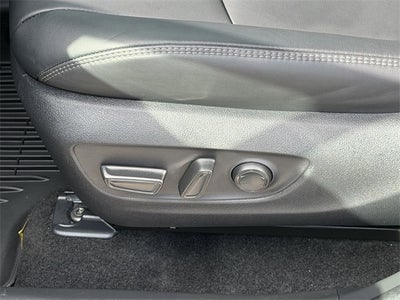 2025 Toyota RAV4 Hybrid XLE Premium