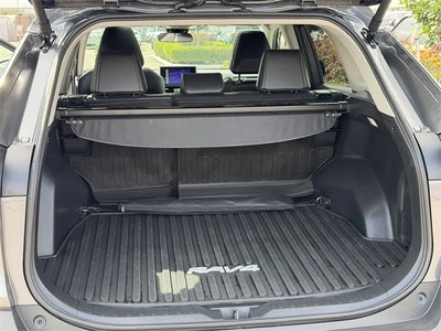 2025 Toyota RAV4 Hybrid XLE Premium