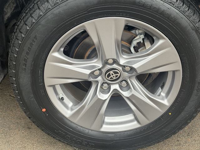 2023 Toyota RAV4 Hybrid LE