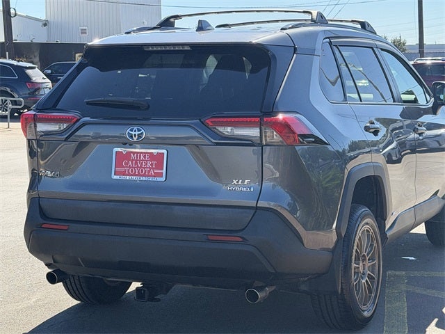 2021 Toyota RAV4 Hybrid XLE