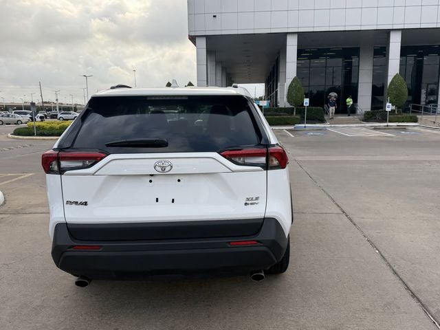 2025 Toyota RAV4 Hybrid XLE