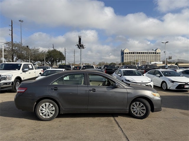 2010 Toyota Camry LE