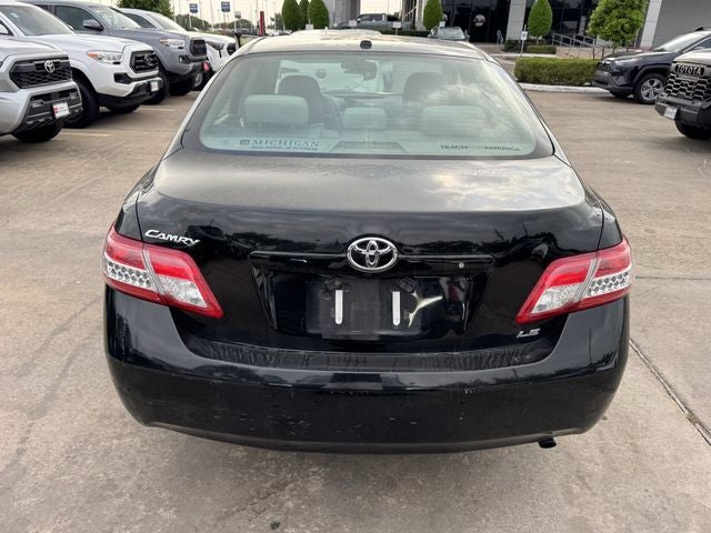 2011 Toyota Camry LE