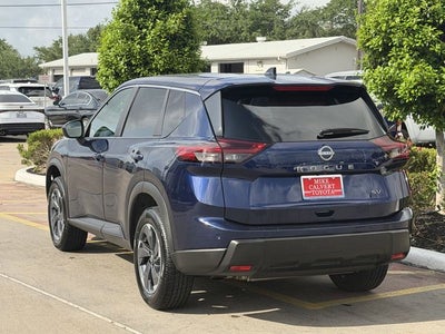 2024 Nissan Rogue SV