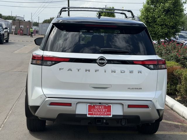 2025 Nissan Pathfinder Platinum