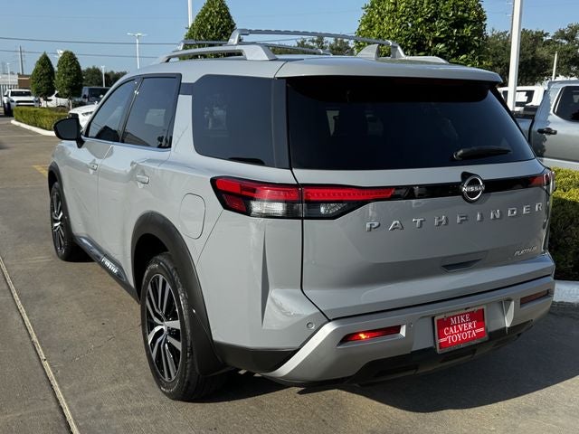 2024 Nissan Pathfinder Platinum