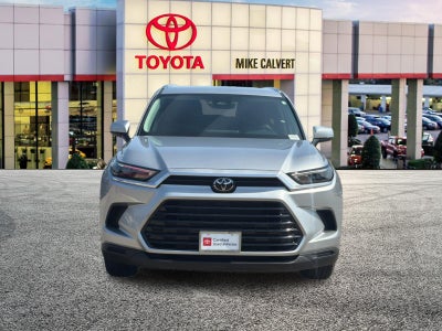 2025 Toyota Highlander XLE