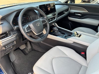 2026 Toyota Highlander XLE