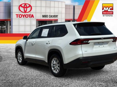 2025 Toyota Highlander XLE