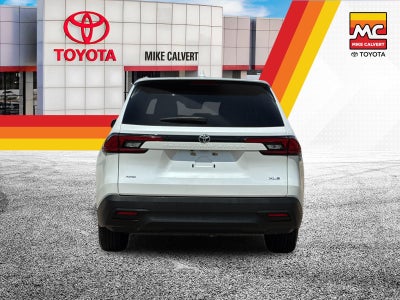 2025 Toyota Highlander XLE
