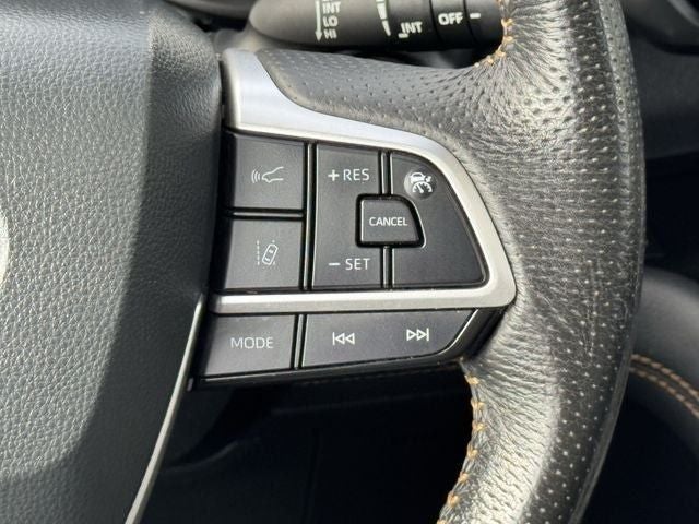 2025 Toyota Sienna Woodland Edition 7 Passenger