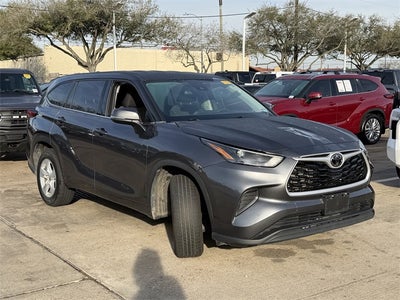 2022 Toyota Highlander L