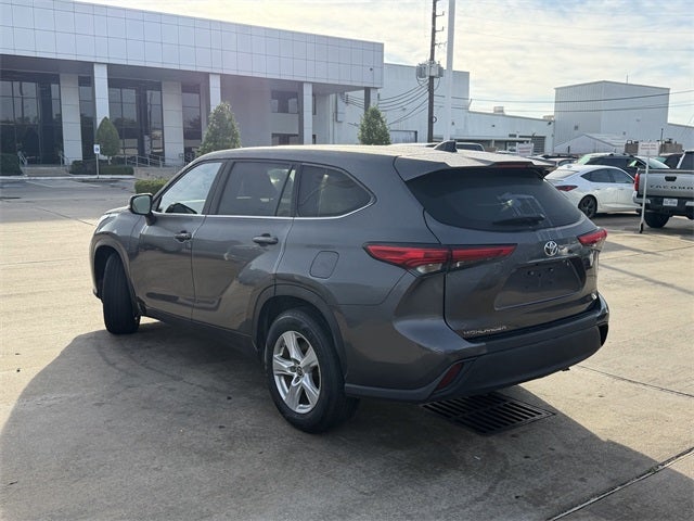 2022 Toyota Highlander L