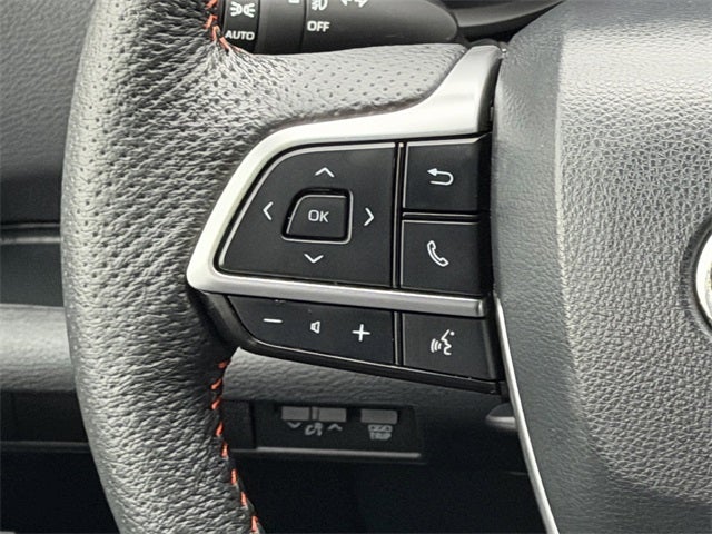 2022 Toyota Sienna XSE 7 Passenger