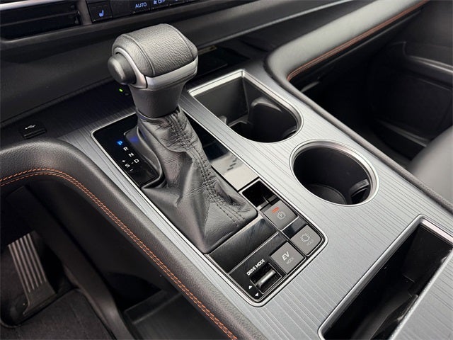 2022 Toyota Sienna XSE 7 Passenger