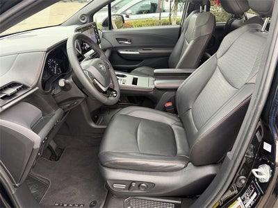 2022 Toyota Sienna XSE 7 Passenger