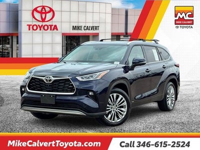 2026 Toyota Highlander Hybrid Platinum