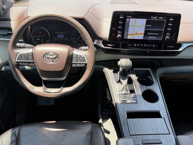 2021 Toyota Sienna Platinum 7 Passenger