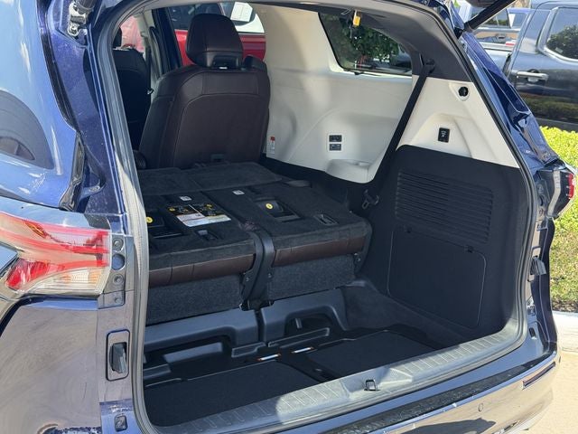 2021 Toyota Sienna Platinum 7 Passenger
