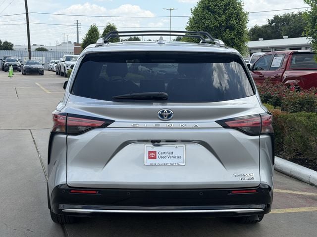 2024 Toyota Sienna Platinum 7 Passenger