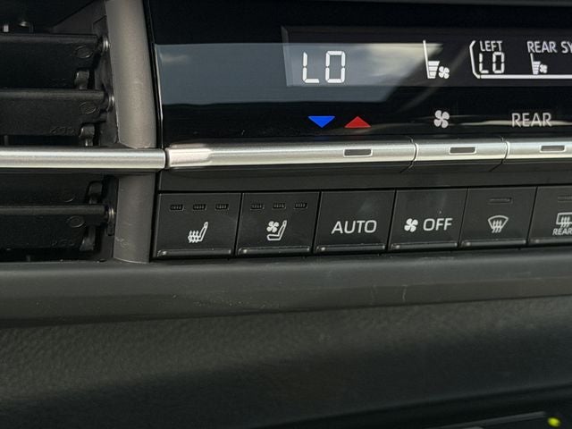 2025 Toyota Sienna Platinum 7 Passenger