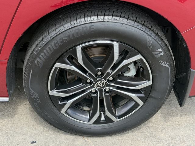 2025 Toyota Sienna Platinum 7 Passenger