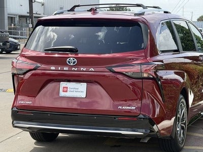 2025 Toyota Sienna Platinum 7 Passenger