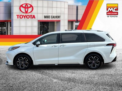 2026 Toyota Sienna Platinum 7 Passenger