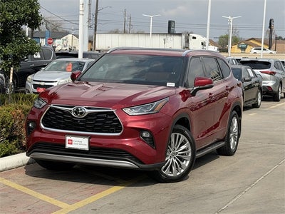 2022 Toyota Highlander Platinum