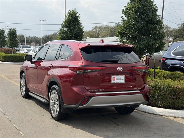 2022 Toyota Highlander Platinum