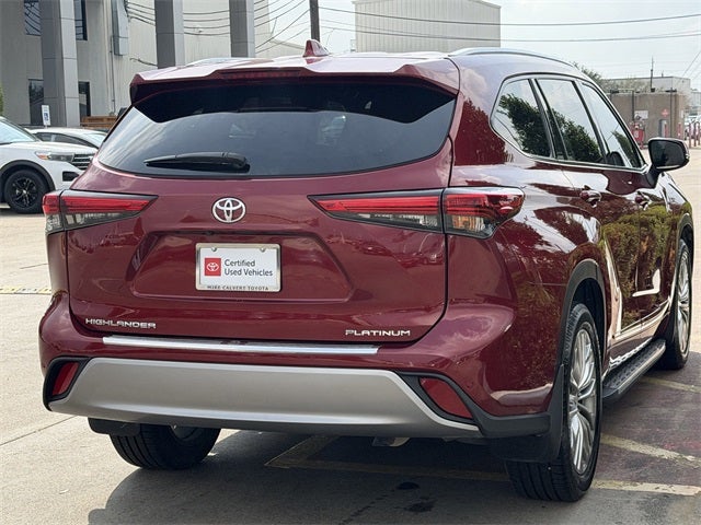 2022 Toyota Highlander Platinum