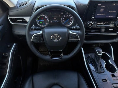 2021 Toyota Highlander Hybrid XLE
