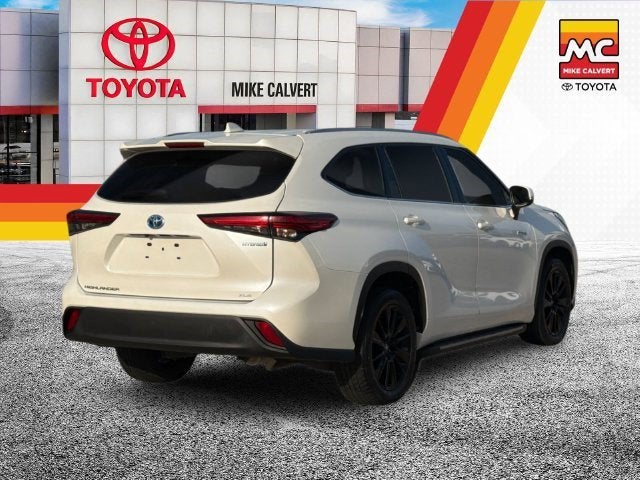 2021 Toyota Highlander Hybrid XLE