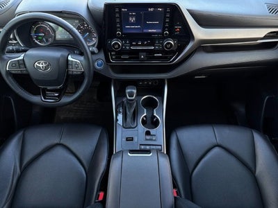 2021 Toyota Highlander Hybrid XLE
