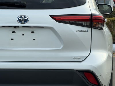 2022 Toyota Highlander Hybrid XLE