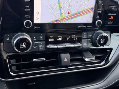 2022 Toyota Highlander Hybrid XLE